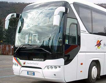 cho-thue-xe-35-cho-12870.jpg