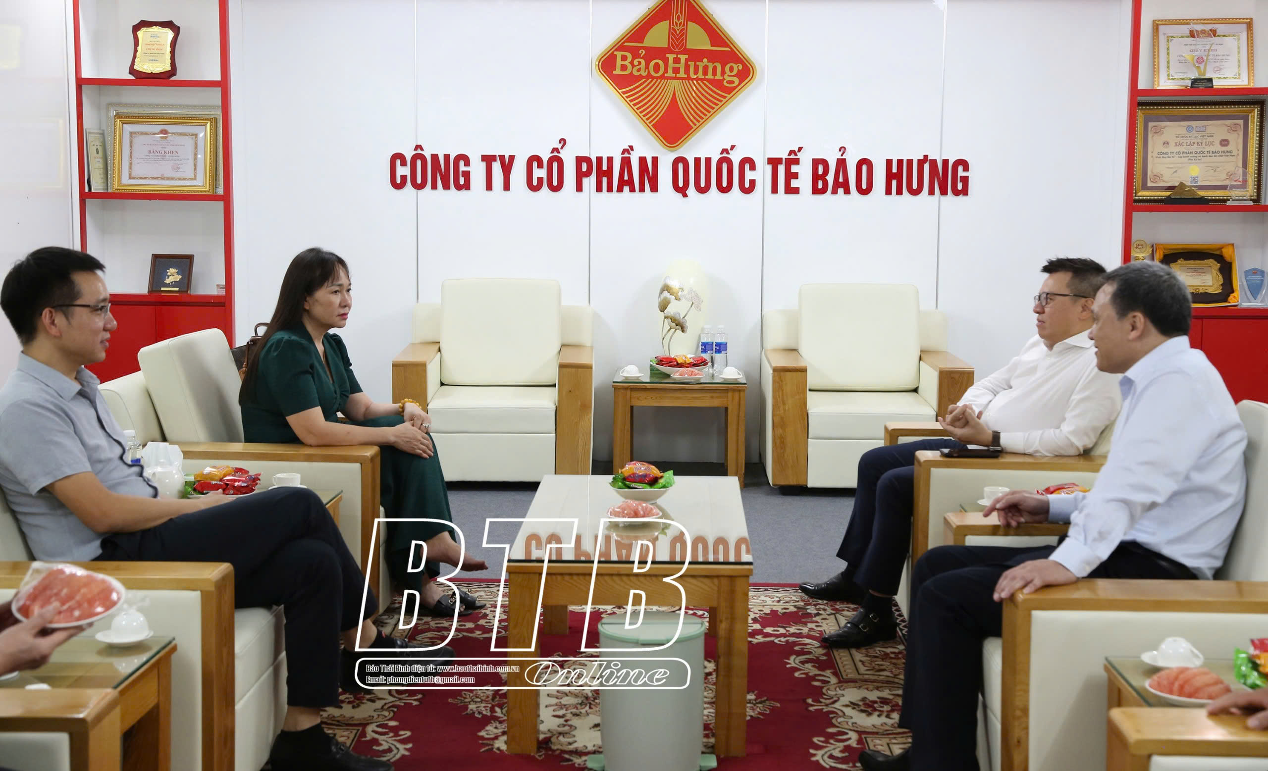 cong_ty_cp_dau_tu_quoc_te_sen_vang_60112k35.jpg