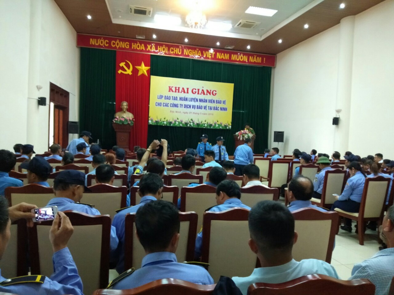 cong_ty_cp_dich_vu_bao_ve_ve_si_chuyen_nghiep_giang_nam_1853876t.jpg