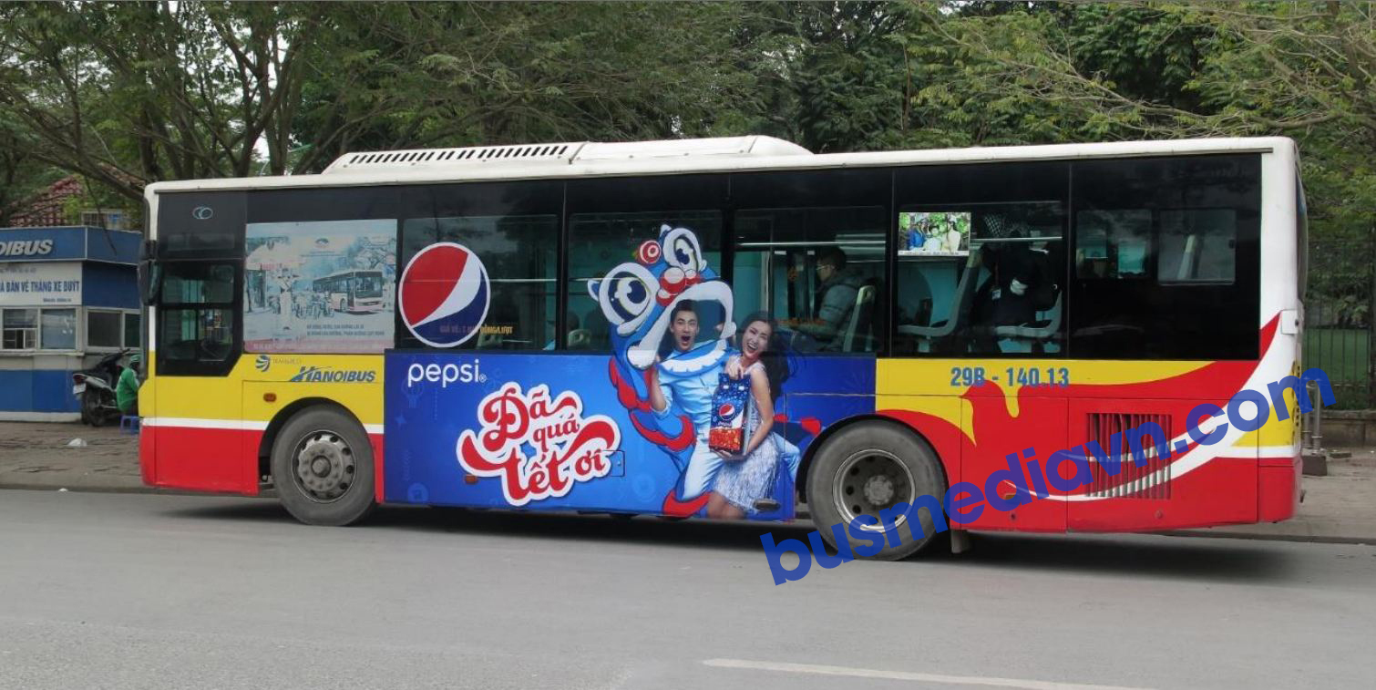 Quảng cáo xe buýt tràn kính 