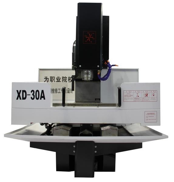 Máy phay CNC hiệu Dalian model XD – 30A