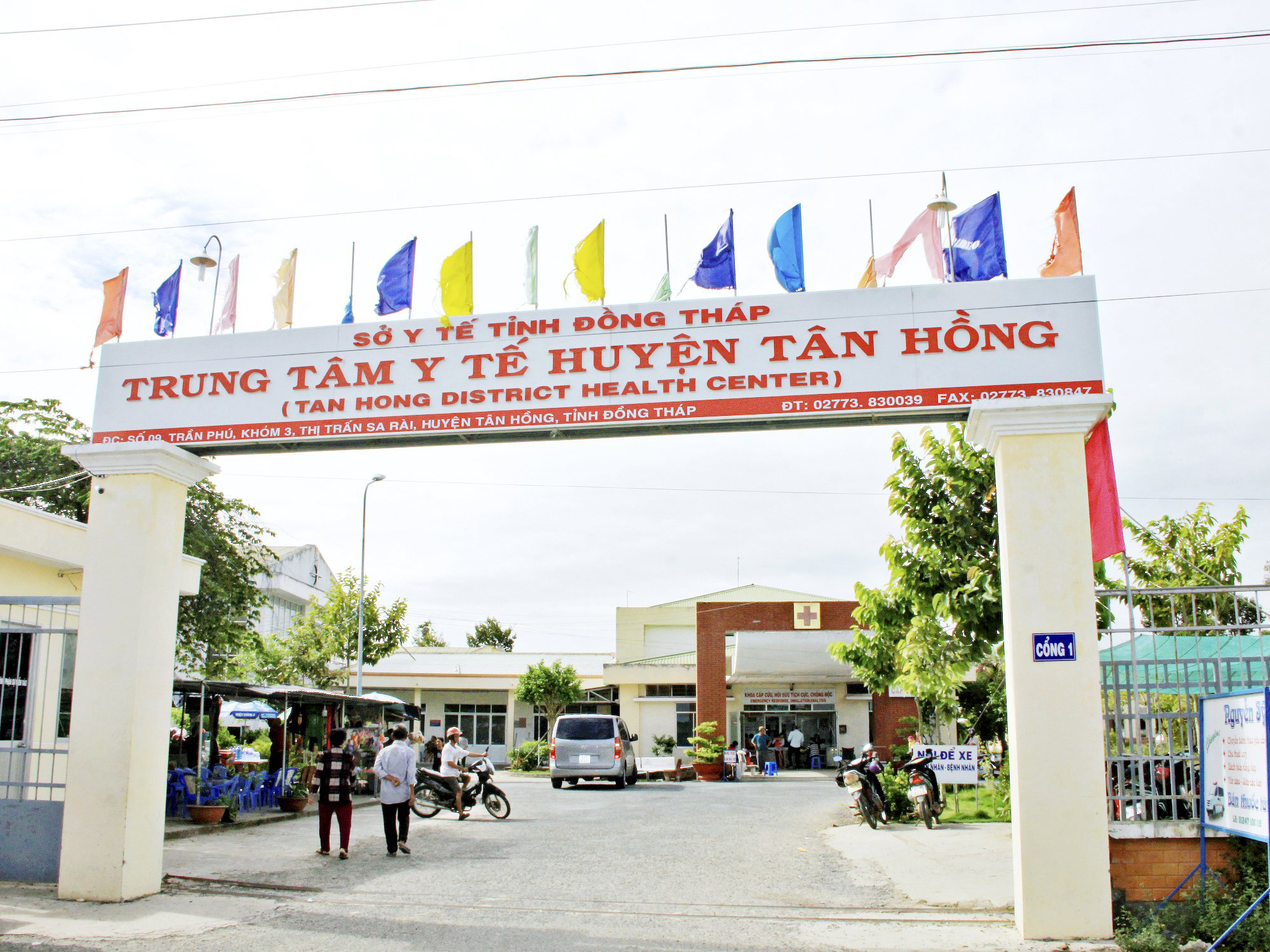 Trung tâm y tế huyện Tân Hồng