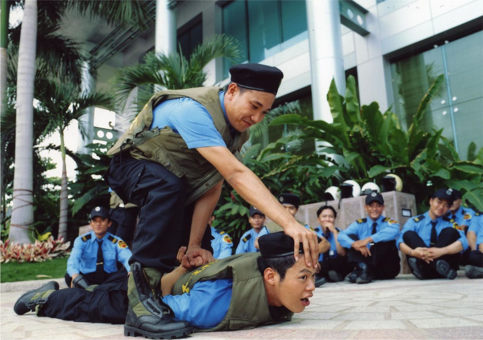 cong_ty_tnhh_dich_vu_bao_ve_trung_viet_1447ec02.jpg