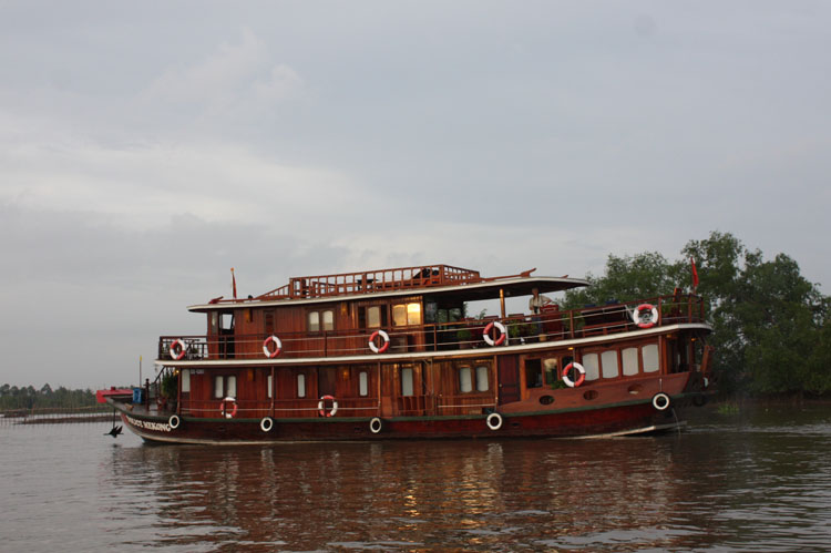 cong_ty_tnhh_du_thuyen_me_kong_15T5DER3.jpg