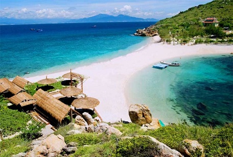cong_ty_tnhh_thien_duong_travel_86N9539S.jpg
