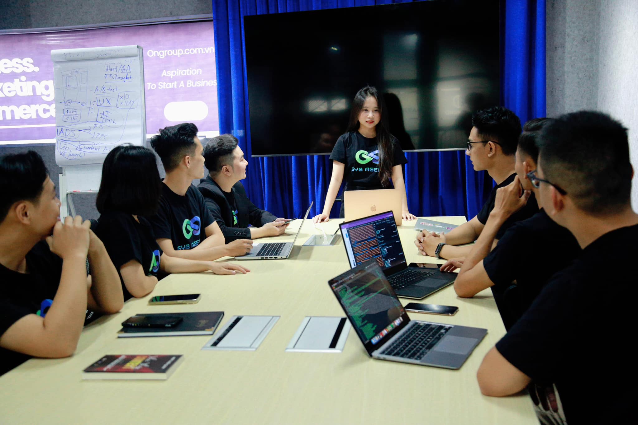 cong_ty_tnhh_thuong_mai_dich_vu_gyb_seo_240LU09Q.jpg