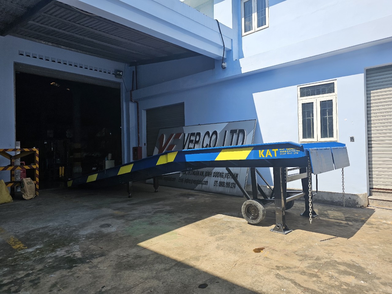 cong_ty_tnhh_thuong_mai_ky_thuat_kat_723ui8P6.jpg