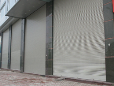 cua-cuon-nhom-124414.jpg