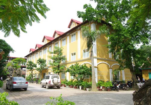 Hoàng Mấm Hotel