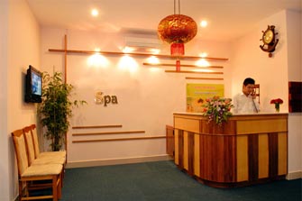 khach-san-luxury-da-nang-121020.jpg