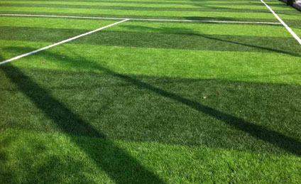 Thi công cỏ nhân tạo sân bóng đá