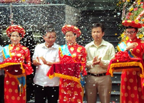to-chuc-le-khai-truong-156389.jpg