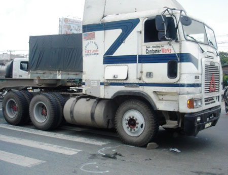 van-tai-container-8305.jpg